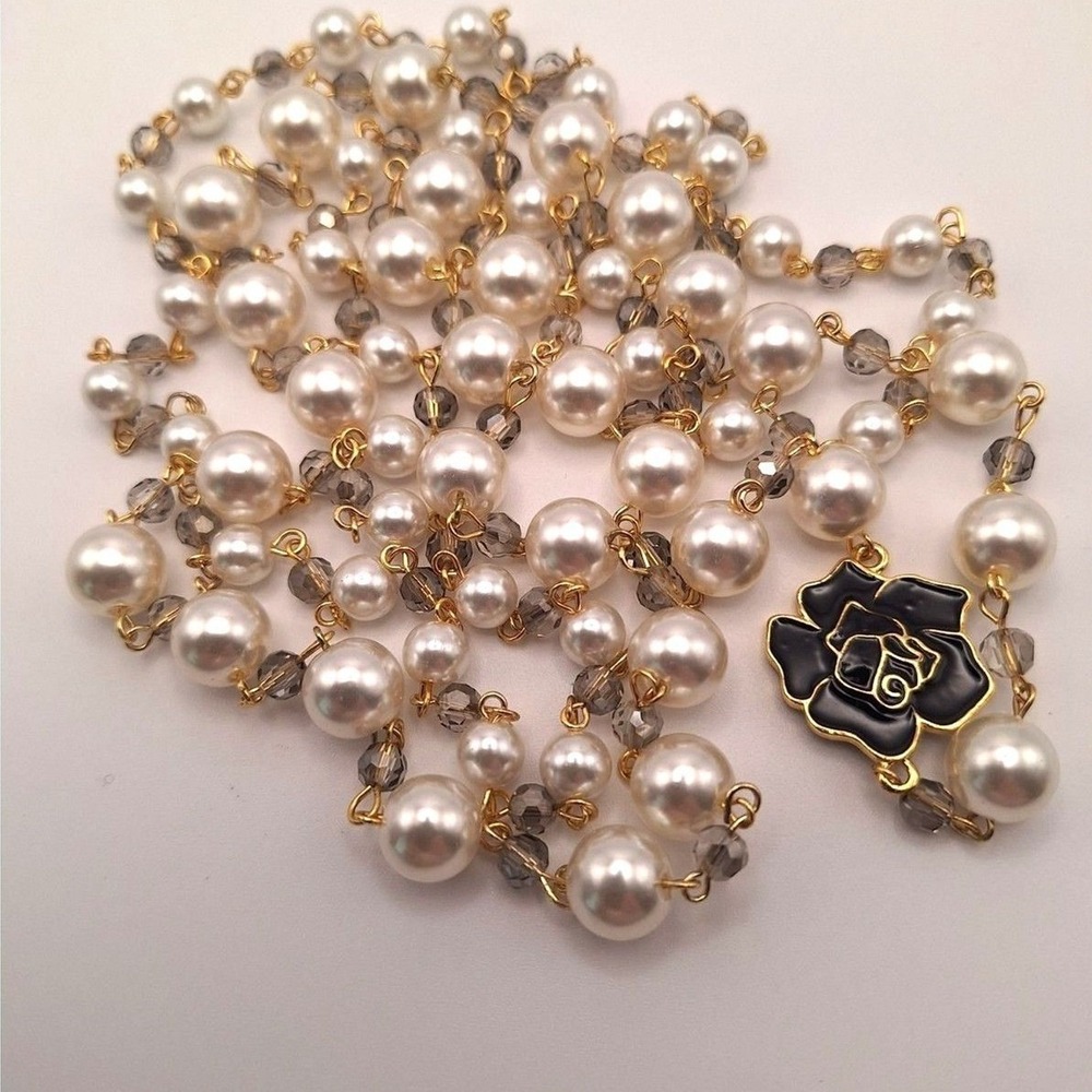Vintage sautoir beaded necklace 2 strand white beads black enamel rose endless